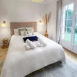 Grande Maison Chaleureuse à