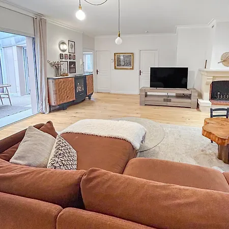 Vakantiehuis Grande Maison Chaleureuse A *