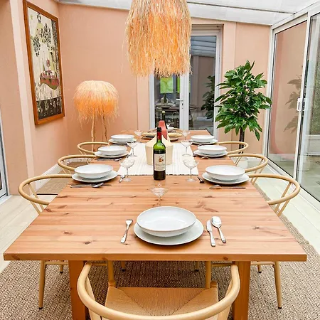 Grande Maison Chaleureuse A Сasa de vacaciones